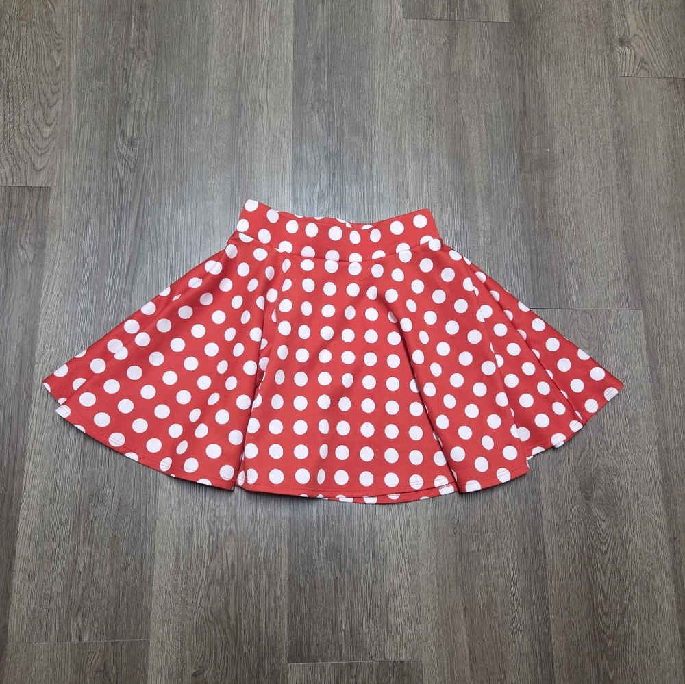 Woman Basic Mini Skater Polka Dot Skirt